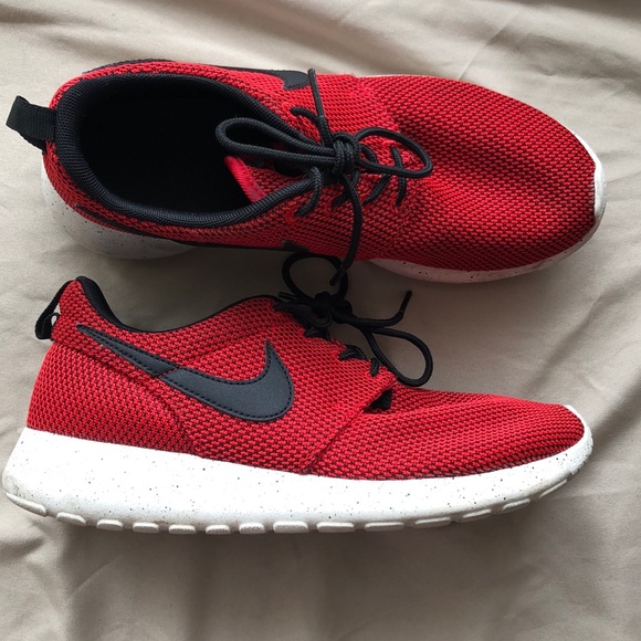 red and black roshes